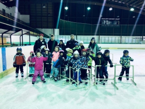 Hokejový projekt „Bruslení pro školy a školky