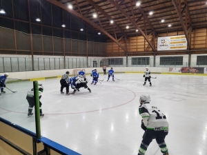 HC Draci Bílina : HC Stadion Cheb 7:4 (0:2,3:2,4:0)