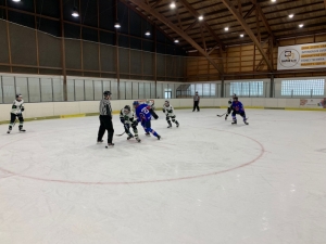 HC Draci Bílina : HK Lev Slaný 3:7 (1:2,1:2,1:3)