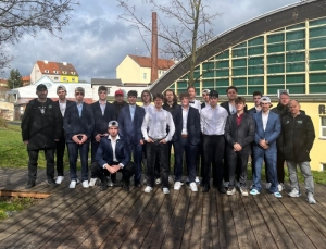 HC Stadion Cheb : HC Draci Bílina 1:15 (0:7,0:6,1:2)