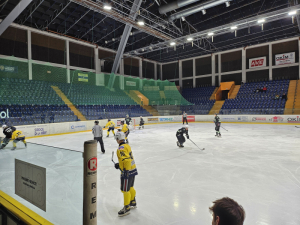 Slovan Ústí nad Labem : HC Draci Bílina 9:1 (4:0,2:0,3:1)
