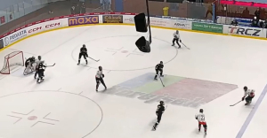 Stadion Litoměřice : HC Draci Bílina 1:3 (1:0,0:0,0:3)