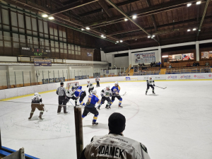 HC Klášterec nad Ohří : HC Draci Bílina 9:8 (3:3,2:3,3:2)