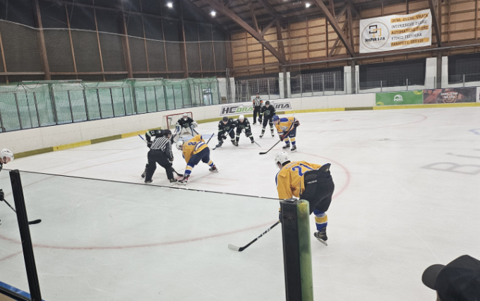 HC Draci Bílina : HC Klášterec nad Ohří 1:7 (0:2,1:2,0:3)