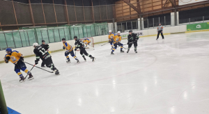 HC Draci Bílina : HC Klášterec nad Ohří 3:8 (0:4,1:2,2:2)